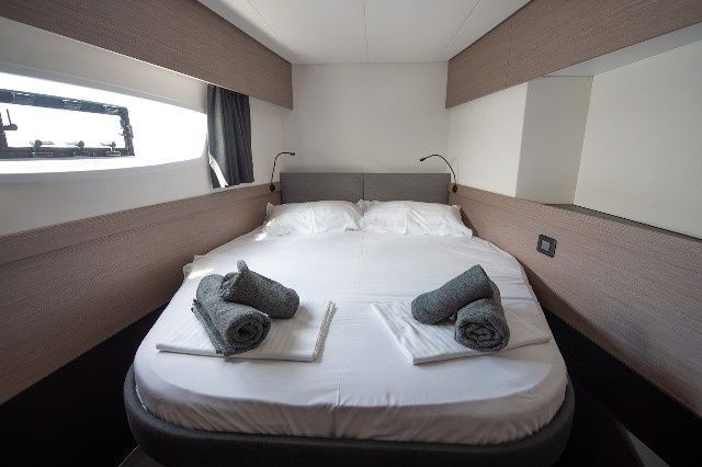 Fountaine Pajot Elba 45