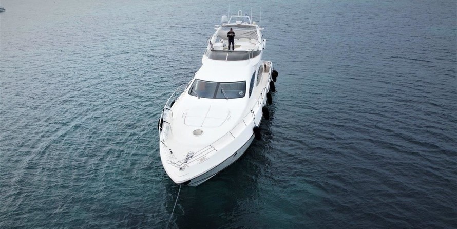 Azimut 68
