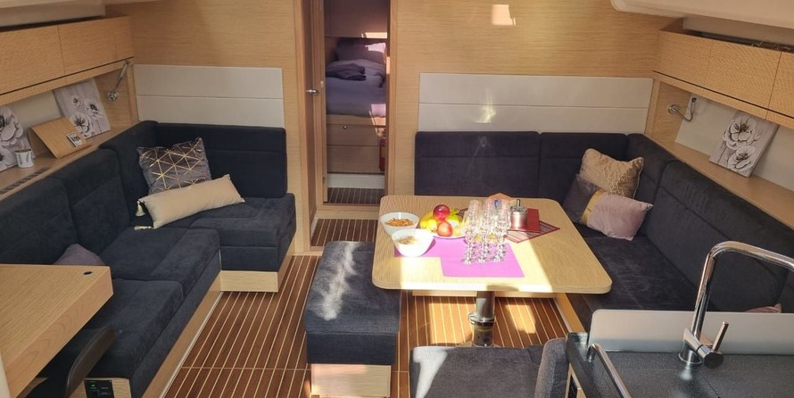 Hanse 458