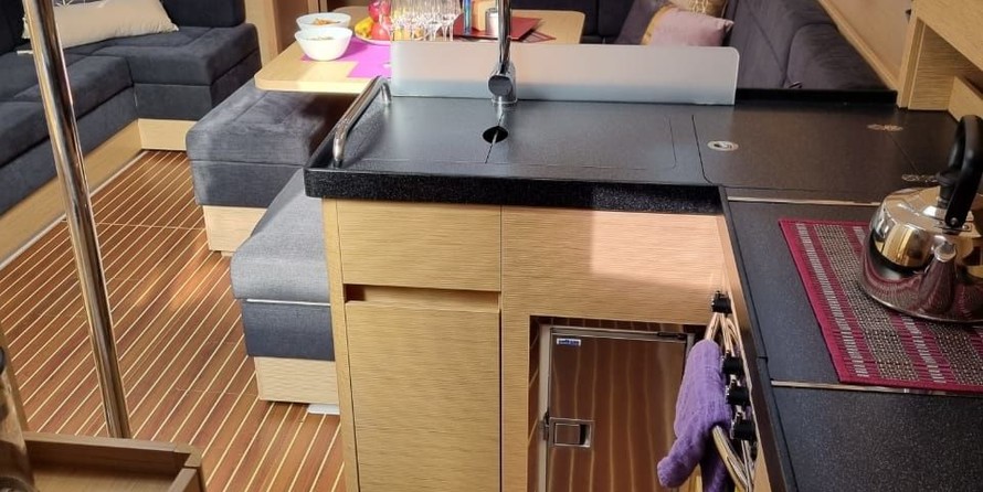 Hanse 458