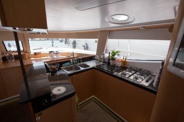 Fountaine Pajot Salina 48
