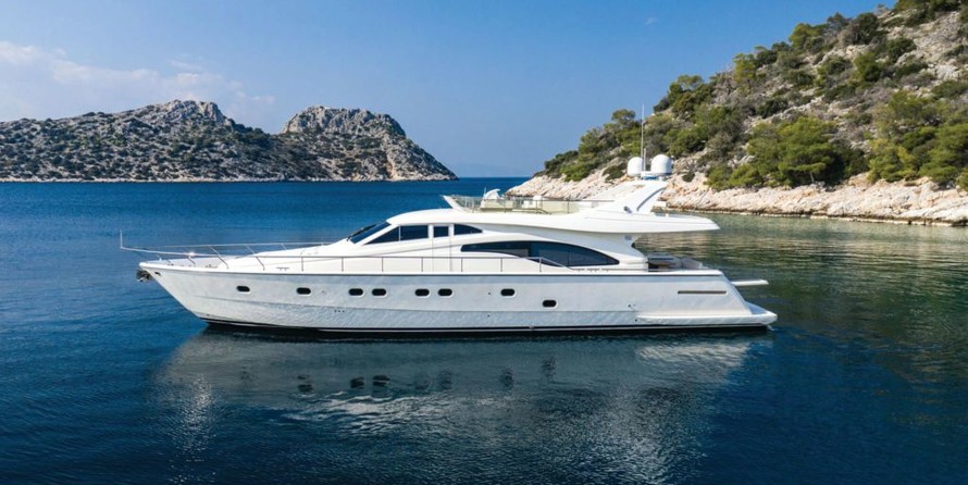 Ferretti 68