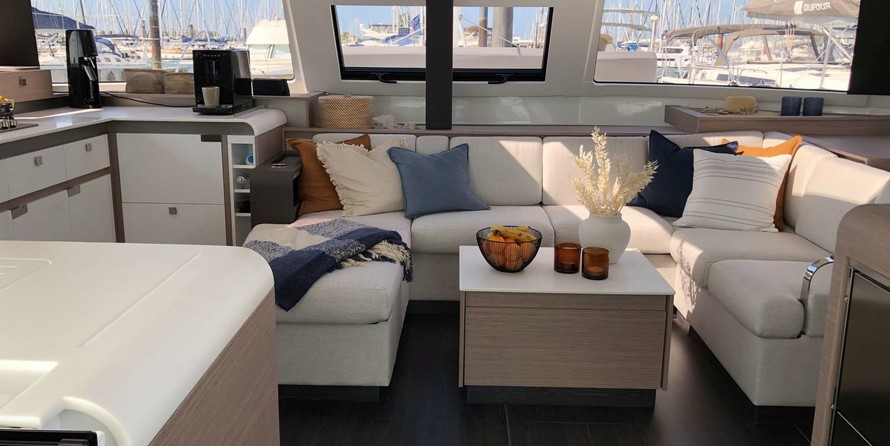 Fountaine Pajot Elba 45