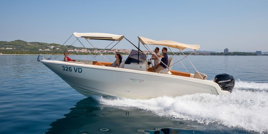 Invictus 270 FX