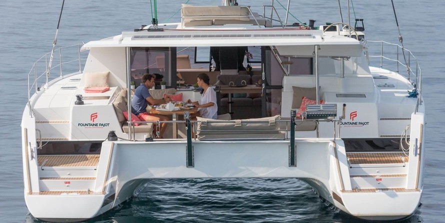 Fountaine Pajot Helia 44