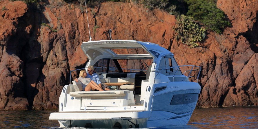 Jeanneau Leader 33