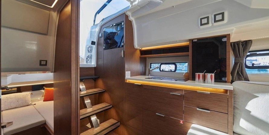 Jeanneau Cap Camarat 10.5