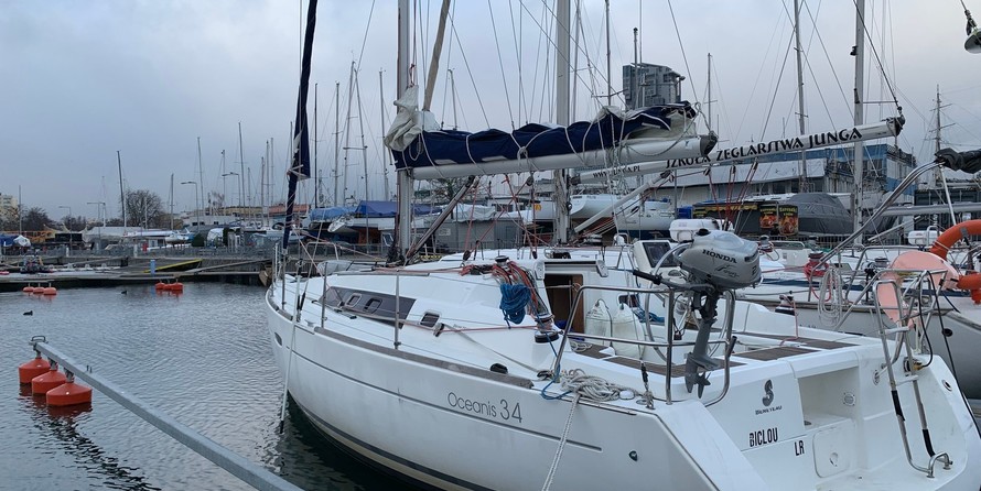 Beneteau Oceanis 34