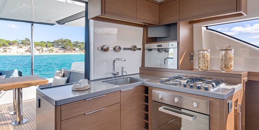 Lagoon 50