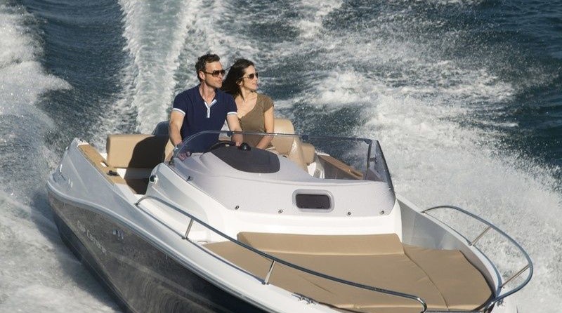 Jeanneau Cap Camarat 6.5 WA