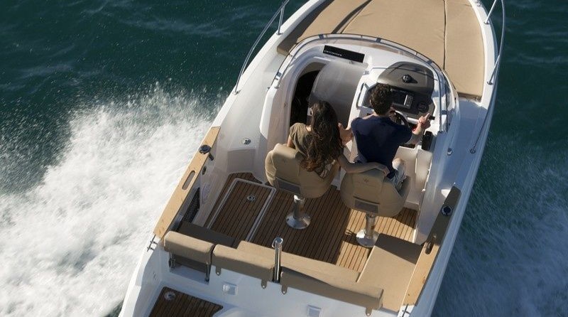 Jeanneau Cap Camarat 6.5 WA