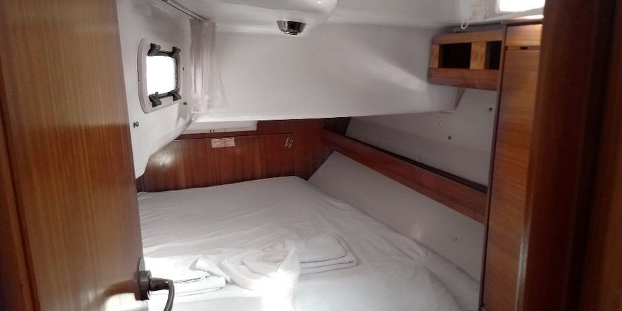 Bavaria 42 Cruiser