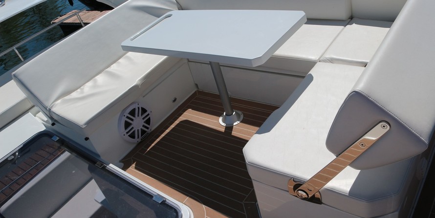 Galeon 360 FLY