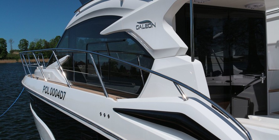 Galeon 360 FLY