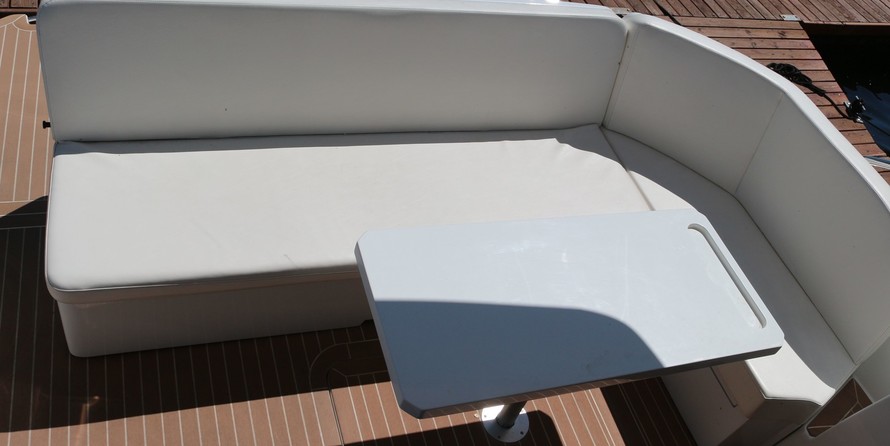 Galeon 360 FLY