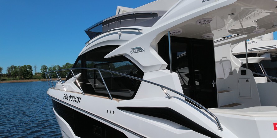Galeon 360 FLY