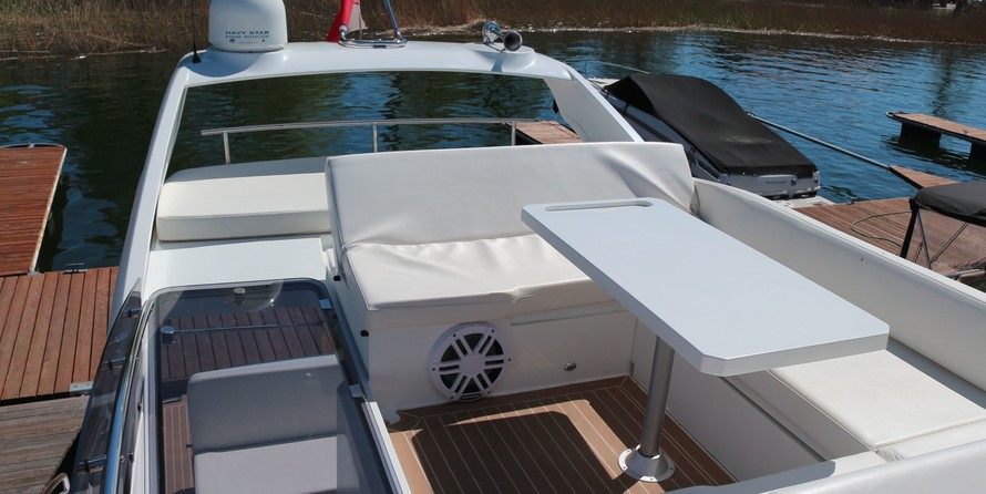 Galeon 360 FLY