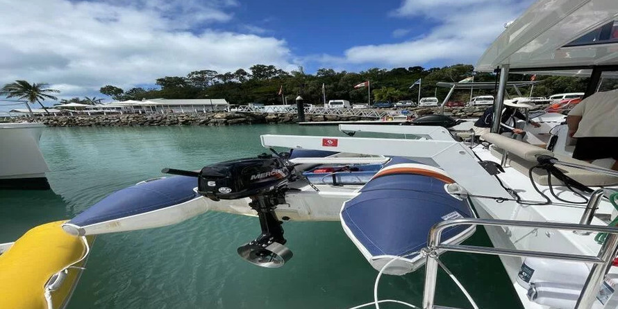 Nautitech 40 Open - 4 + 2 cab.