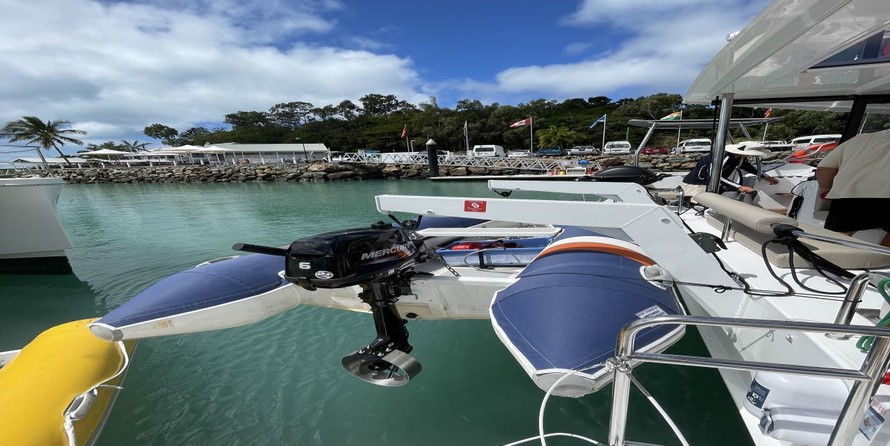 Nautitech 40 Open - 4 + 2 cab.