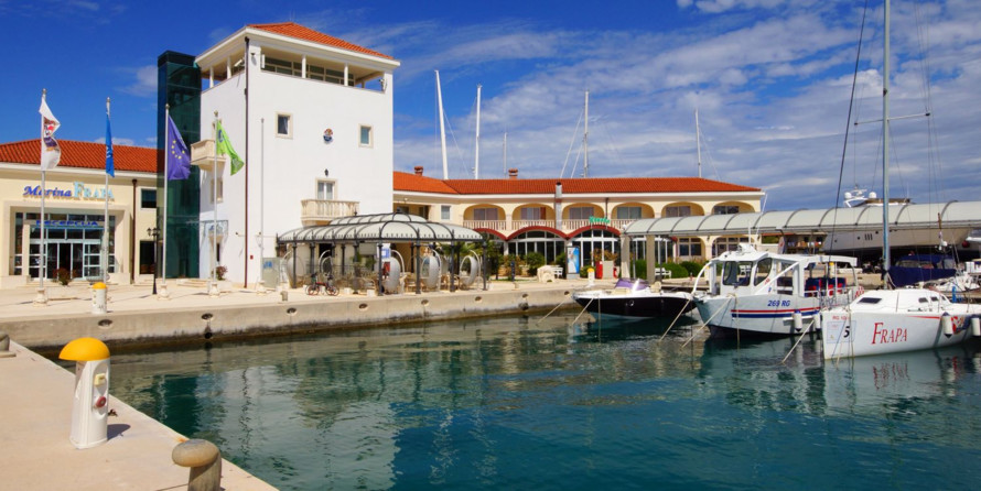 Dufour 48 Catamaran