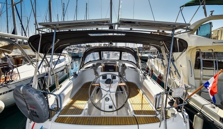 Bavaria Cruiser 36
