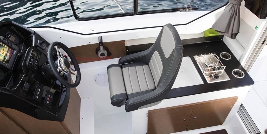 Jeanneau Merry Fisher 795