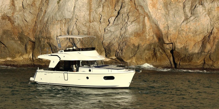 Beneteau Swift Trawler 35