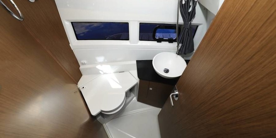 Jeanneau Merry Fisher 895