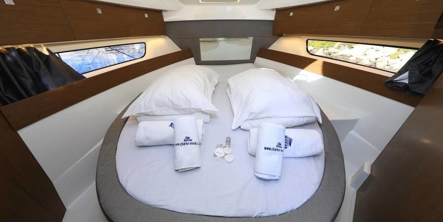 Jeanneau Merry Fisher 895