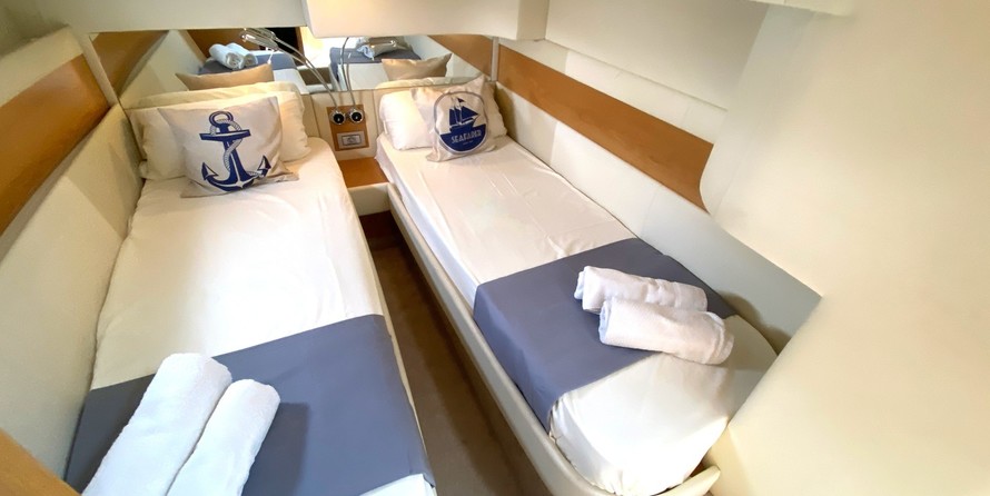 Rodman Muse 44
