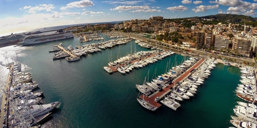 Sunseeker Mustique 42