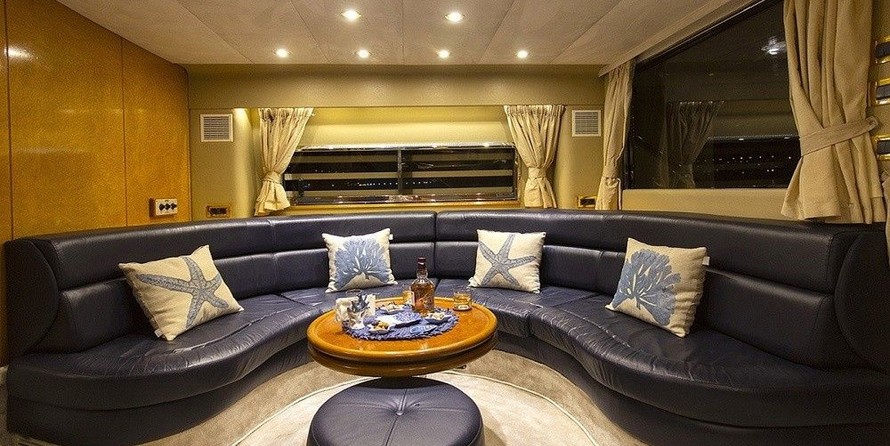 Fairline Squadron 65