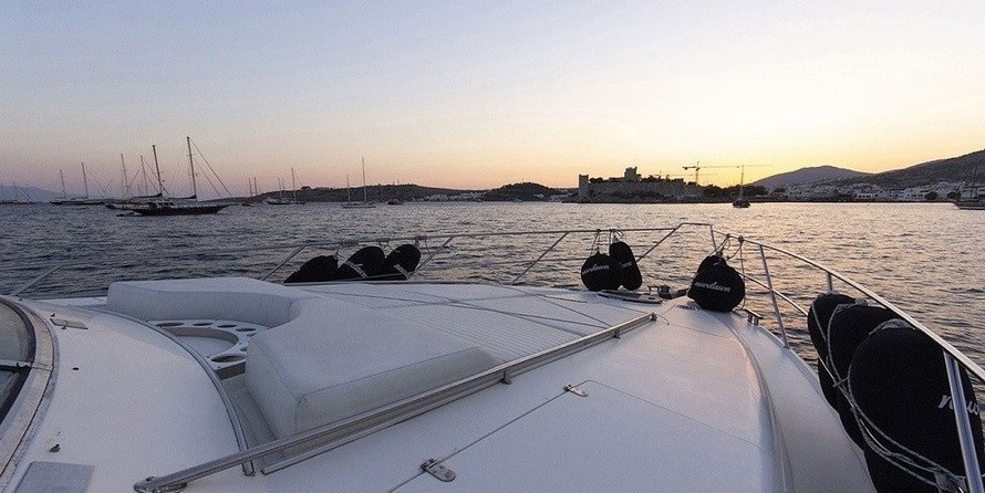 Fairline Squadron 65