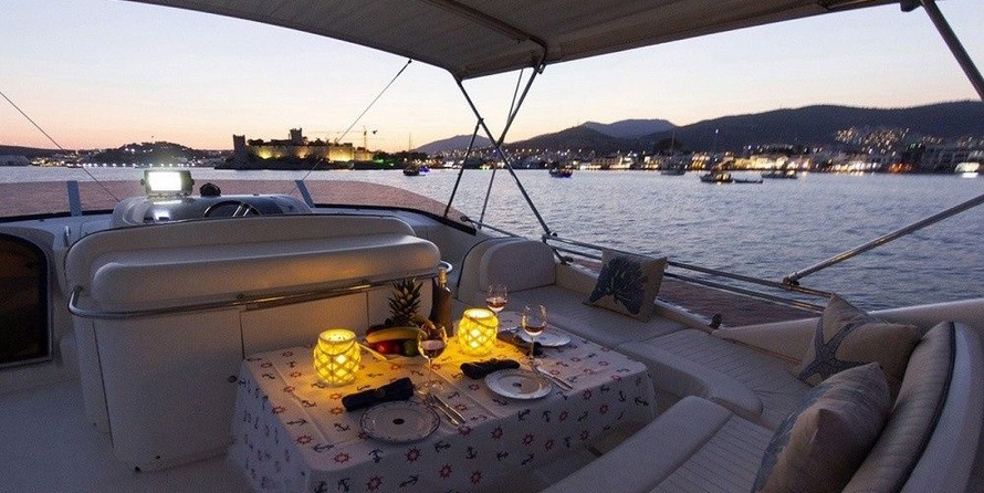 Fairline Squadron 65