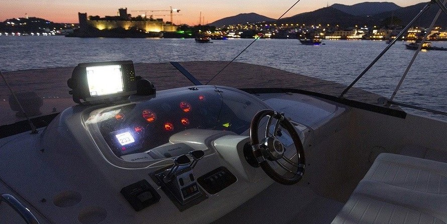 Fairline Squadron 65