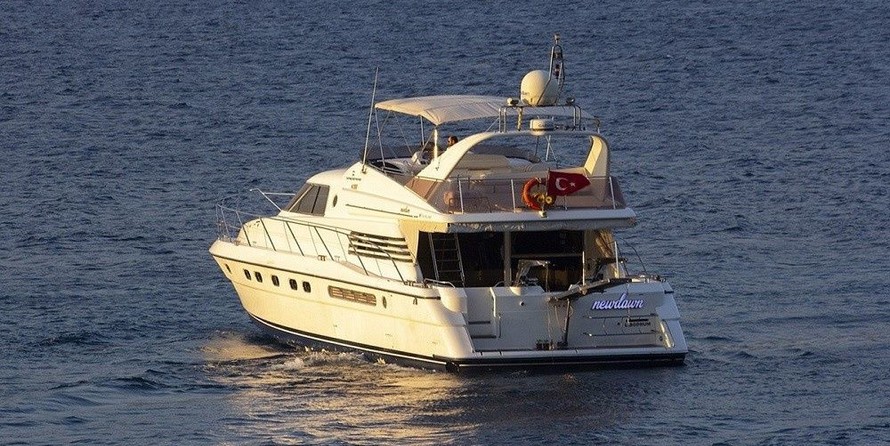 Fairline Squadron 65