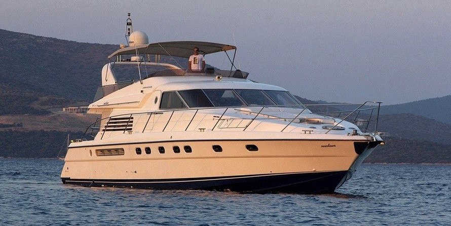 Fairline Squadron 65