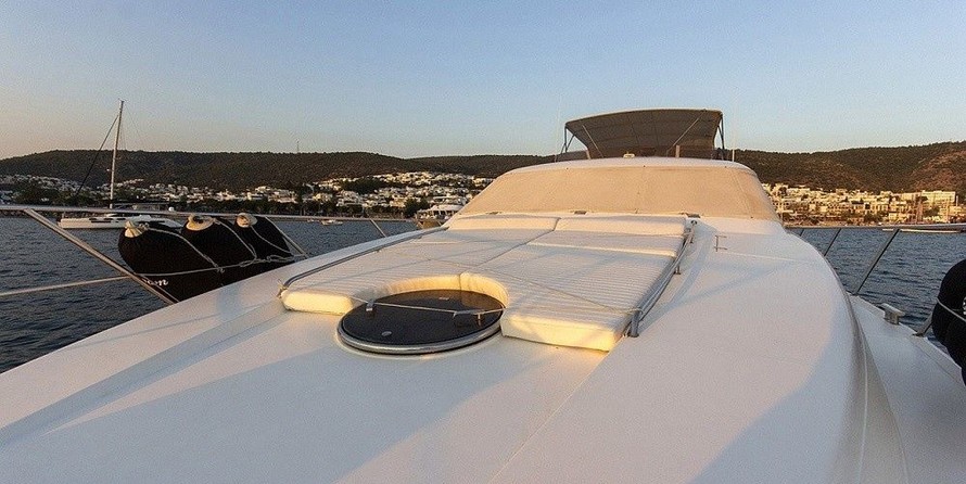 Fairline Squadron 65