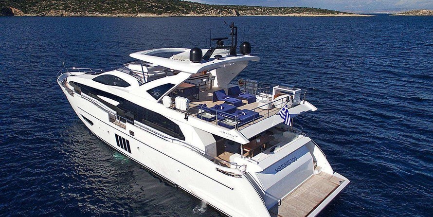 Azimut Grande 30 METRI