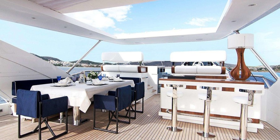 Azimut Grande 30 METRI