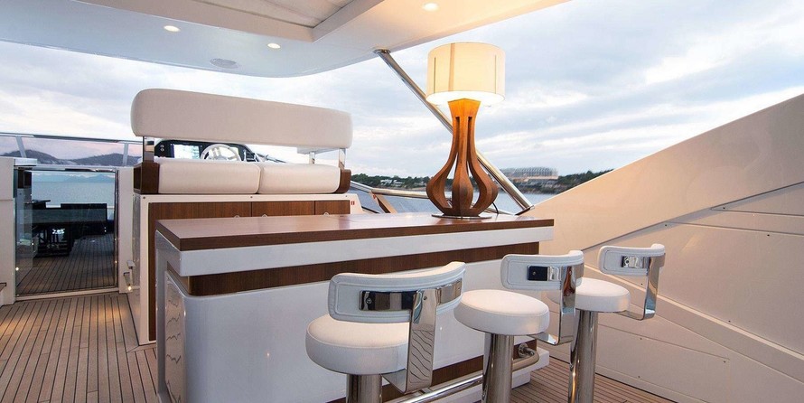Azimut Grande 30 METRI