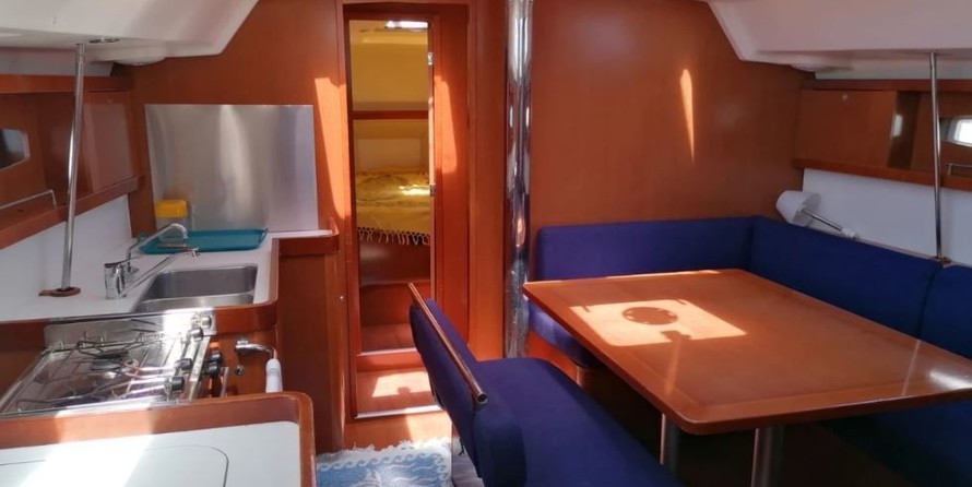 Beneteau Oceanis 46