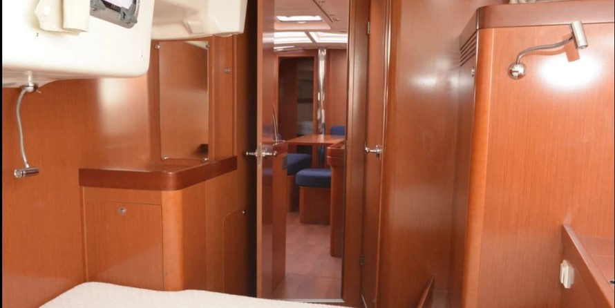 Beneteau Oceanis 46