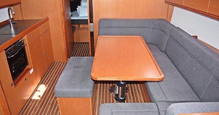 Bavaria Cruiser 41