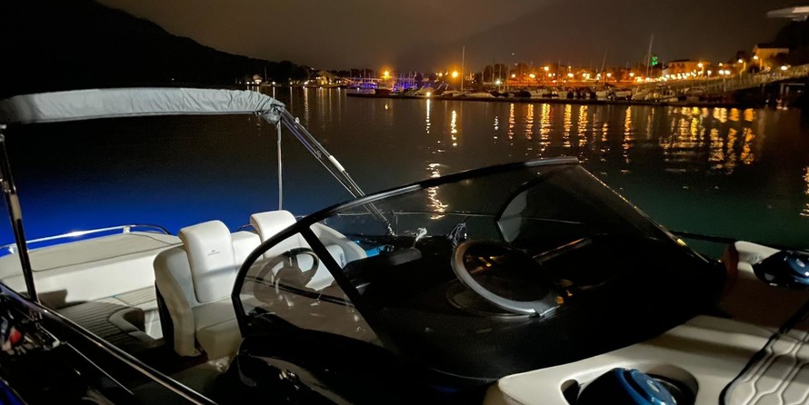 Cranchi Endurance 30