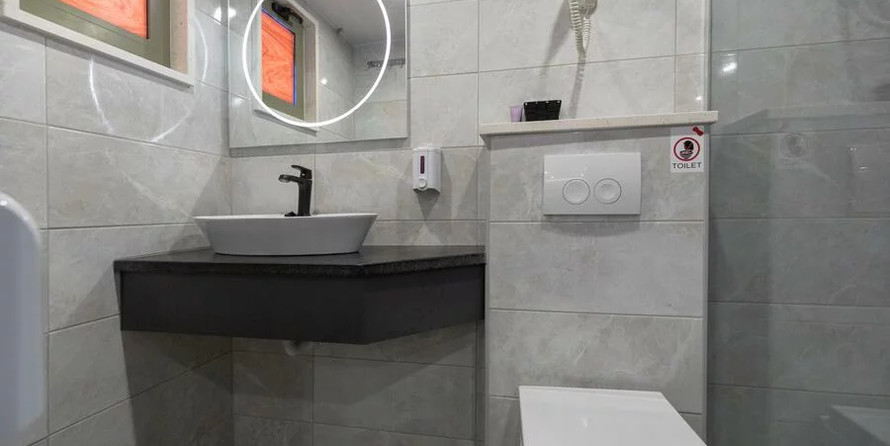 Luxury motor yacht pearl 60