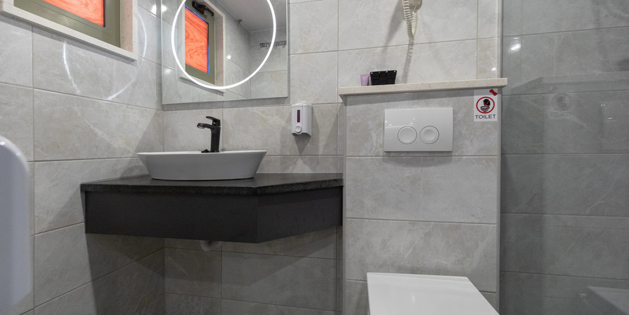 Luxury motor yacht pearl 60