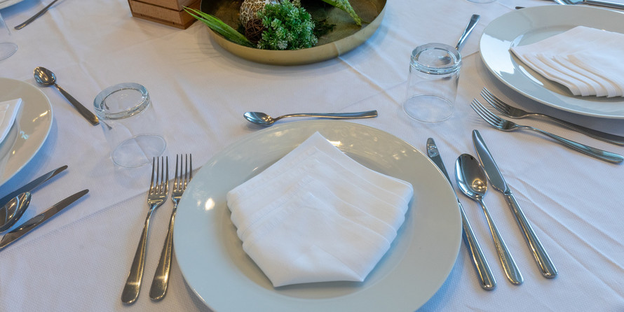 Luxury motor yacht pearl 60