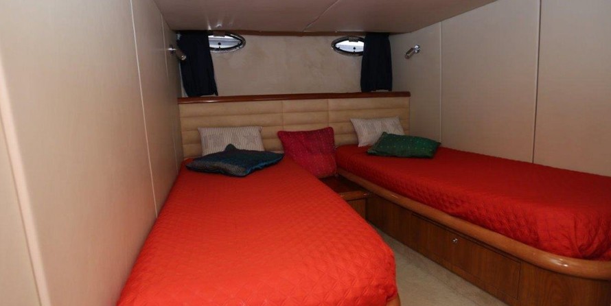 Sunseeker Camargue 50