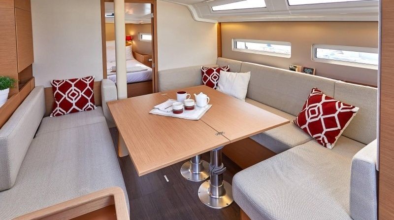 Jeanneau Sun Odyssey 410